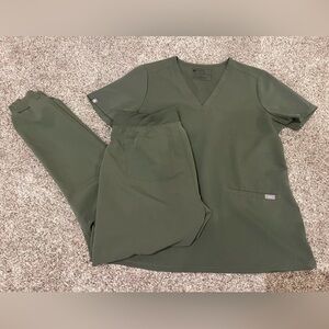 Figs Olive Green Scrub Set